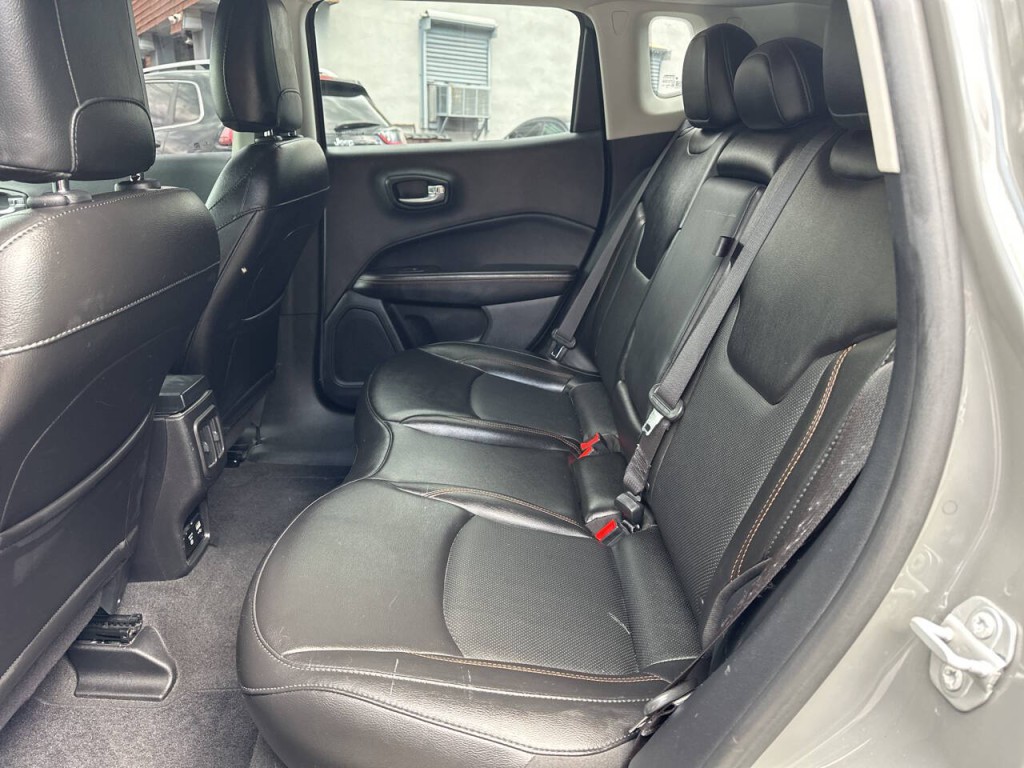 2021 Jeep Compass Image 17