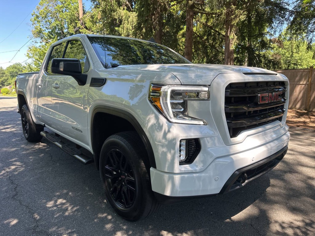 2021 GMC Sierra 1500 Image 2
