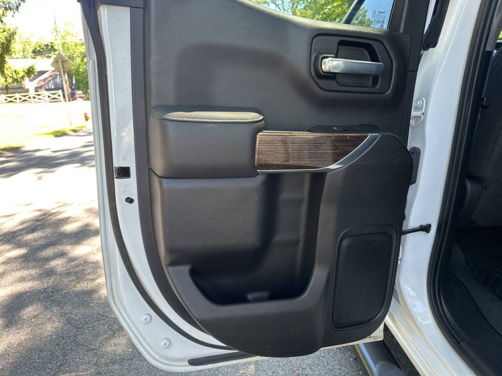 2021 GMC Sierra 1500 Image 17