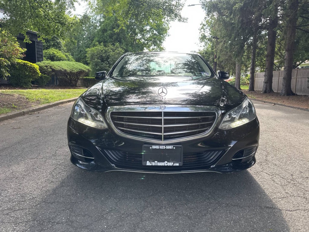 2014 Mercedes-Benz E-Class Image 9