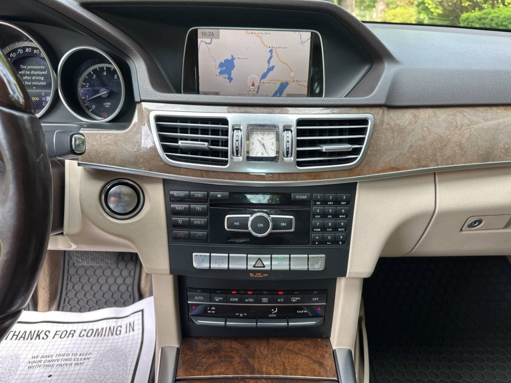 2014 Mercedes-Benz E-Class Image 14