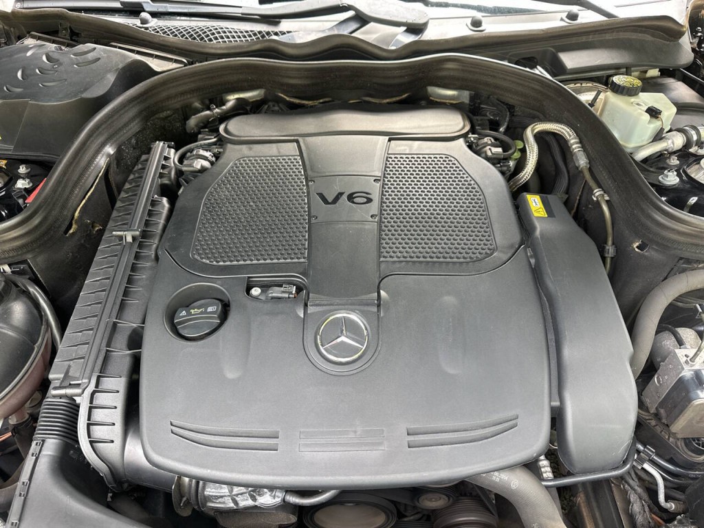 2014 Mercedes-Benz E-Class Image 25