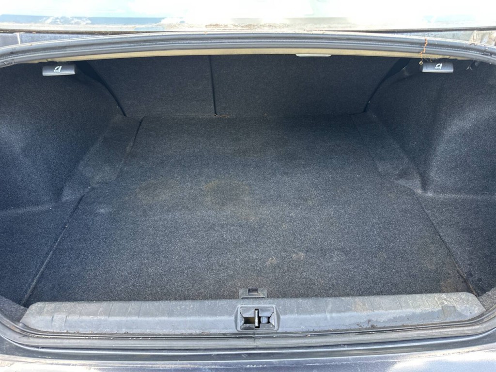 2013 Subaru Legacy Image 22