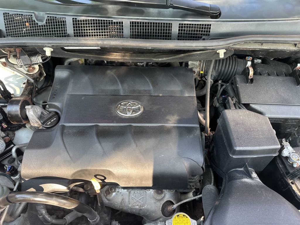 2014 Toyota Sienna Image 24
