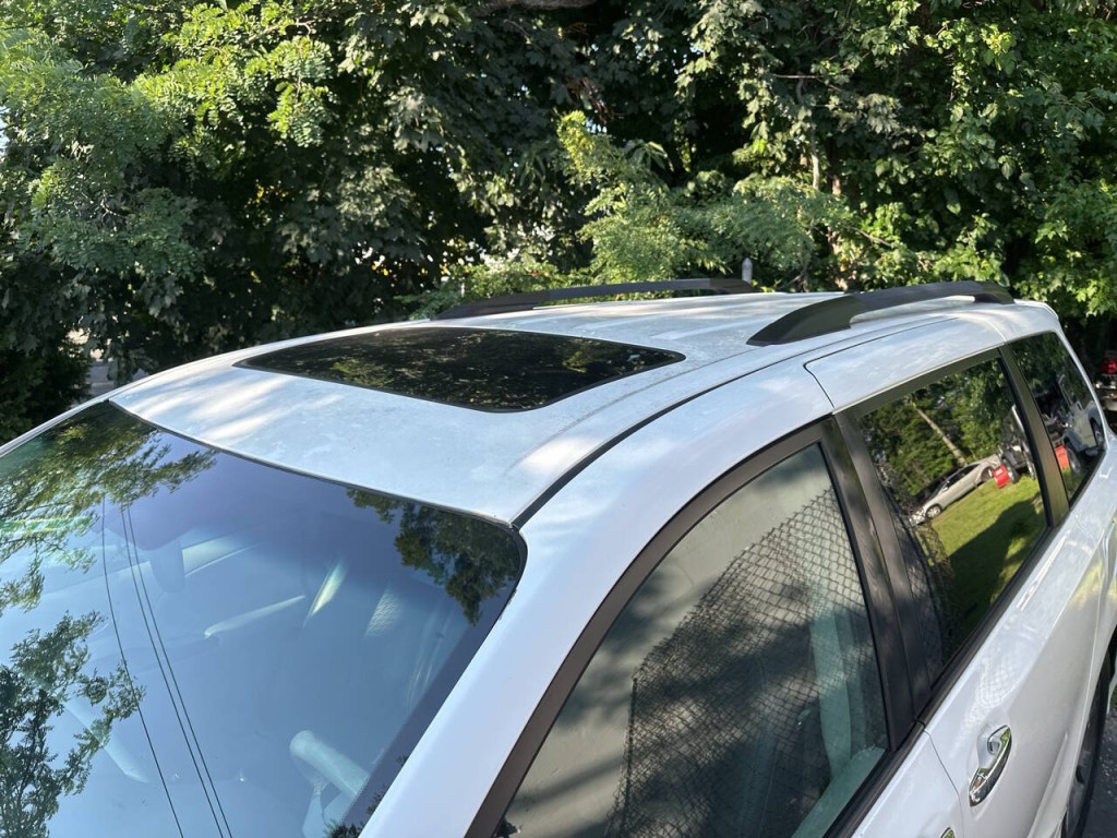2014 Toyota Sienna Image 26