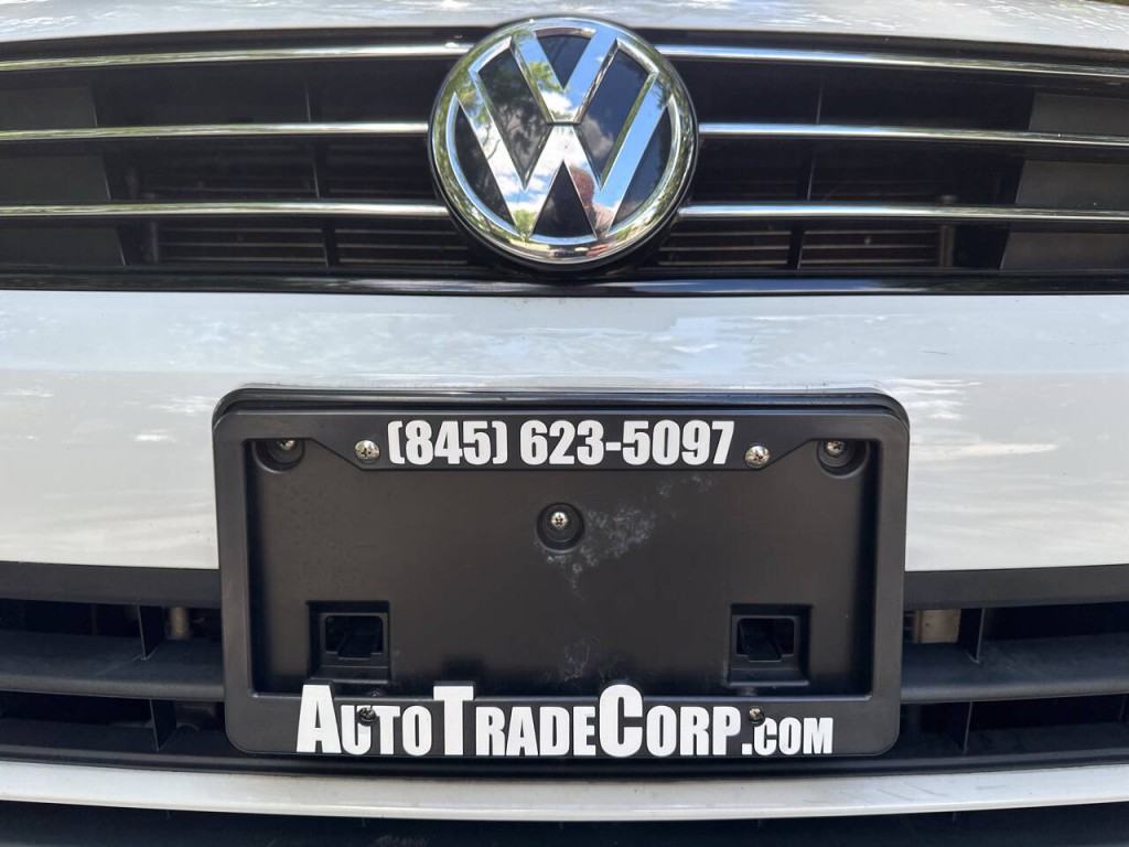 2017 Volkswagen Jetta Image 25