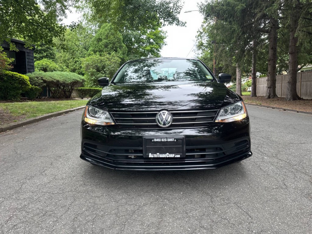 2016 Volkswagen Jetta Image 9