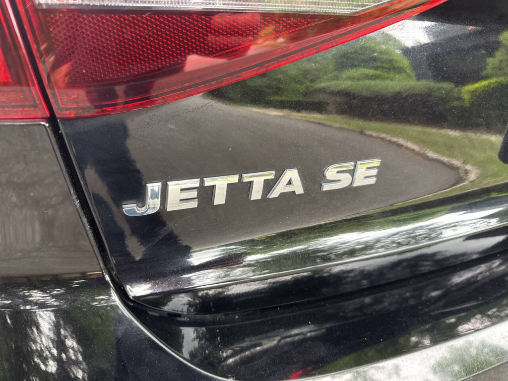 2016 Volkswagen Jetta Image 26