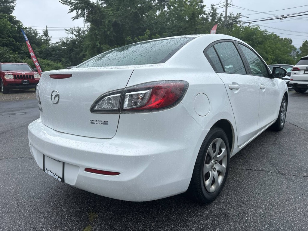 2012 Mazda Mazda3 Image 3
