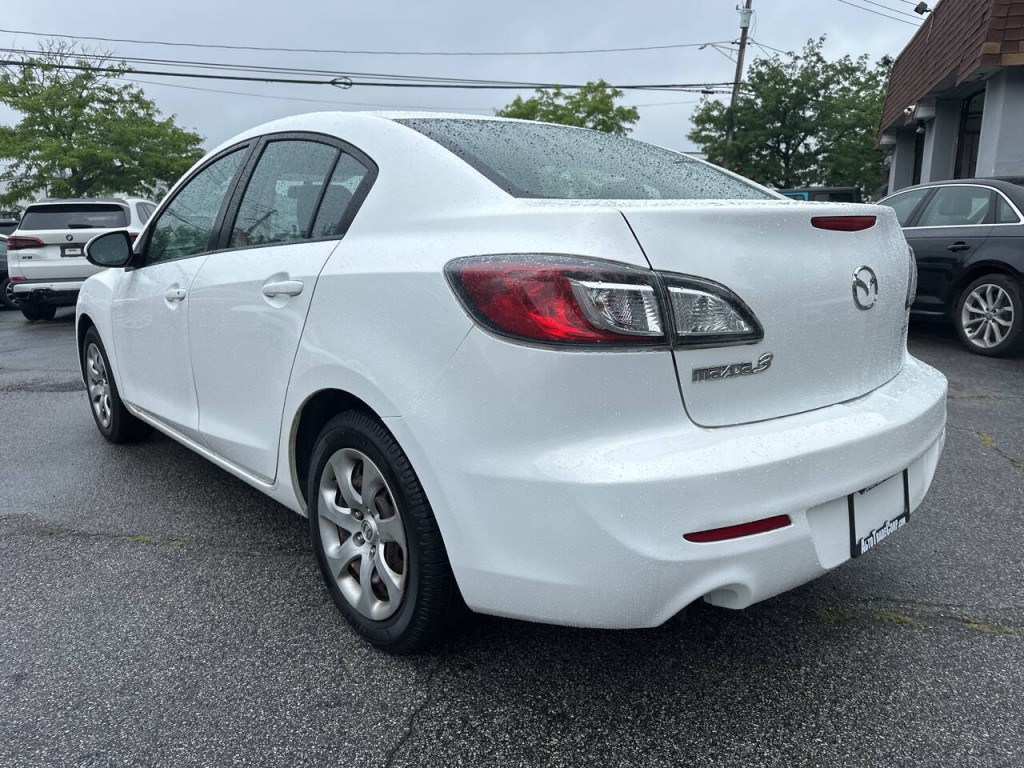 2012 Mazda Mazda3 Image 5