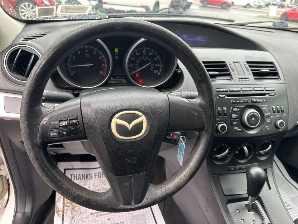 2012 Mazda Mazda3 Image 11