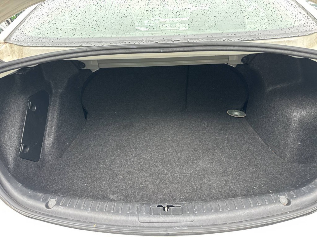 2012 Mazda Mazda3 Image 24