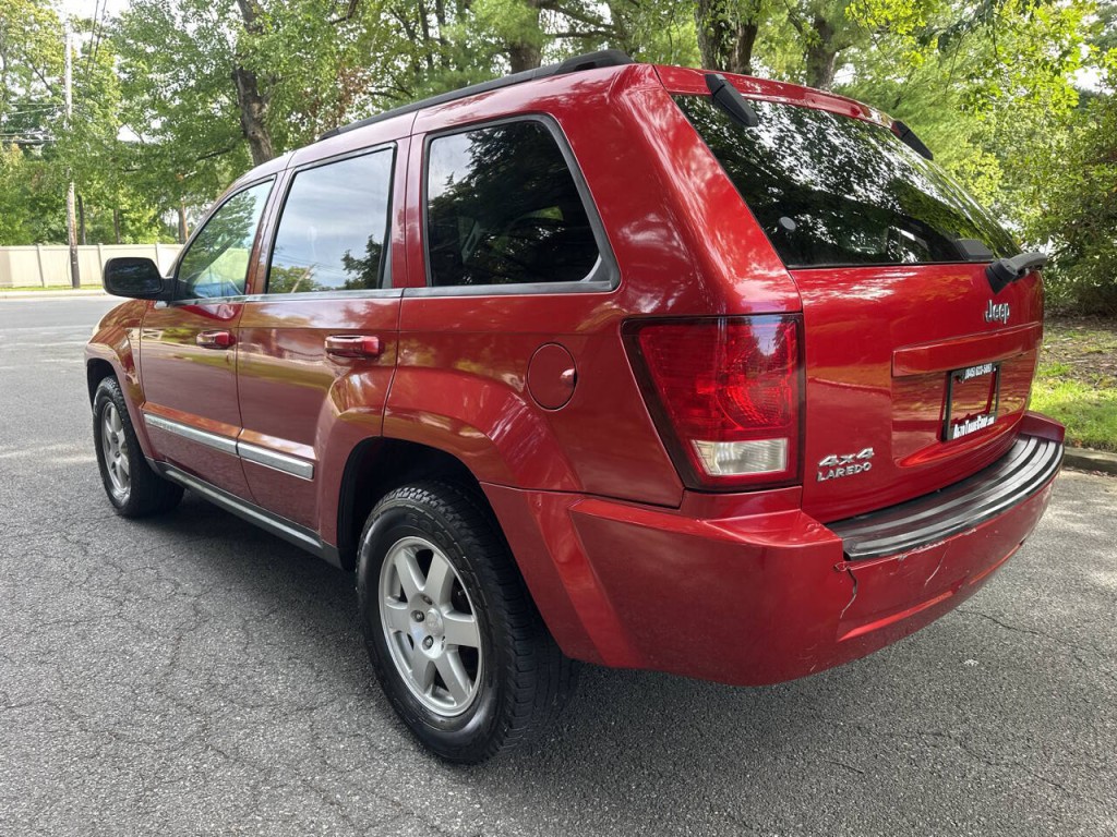 2010 Jeep Grand Cherokee Image 6