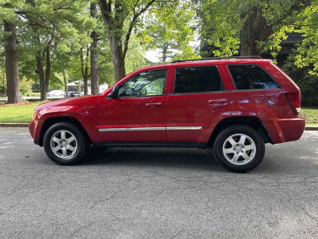 2010 Jeep Grand Cherokee Image 7