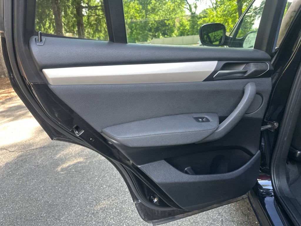 2012 BMW X3 Image 16