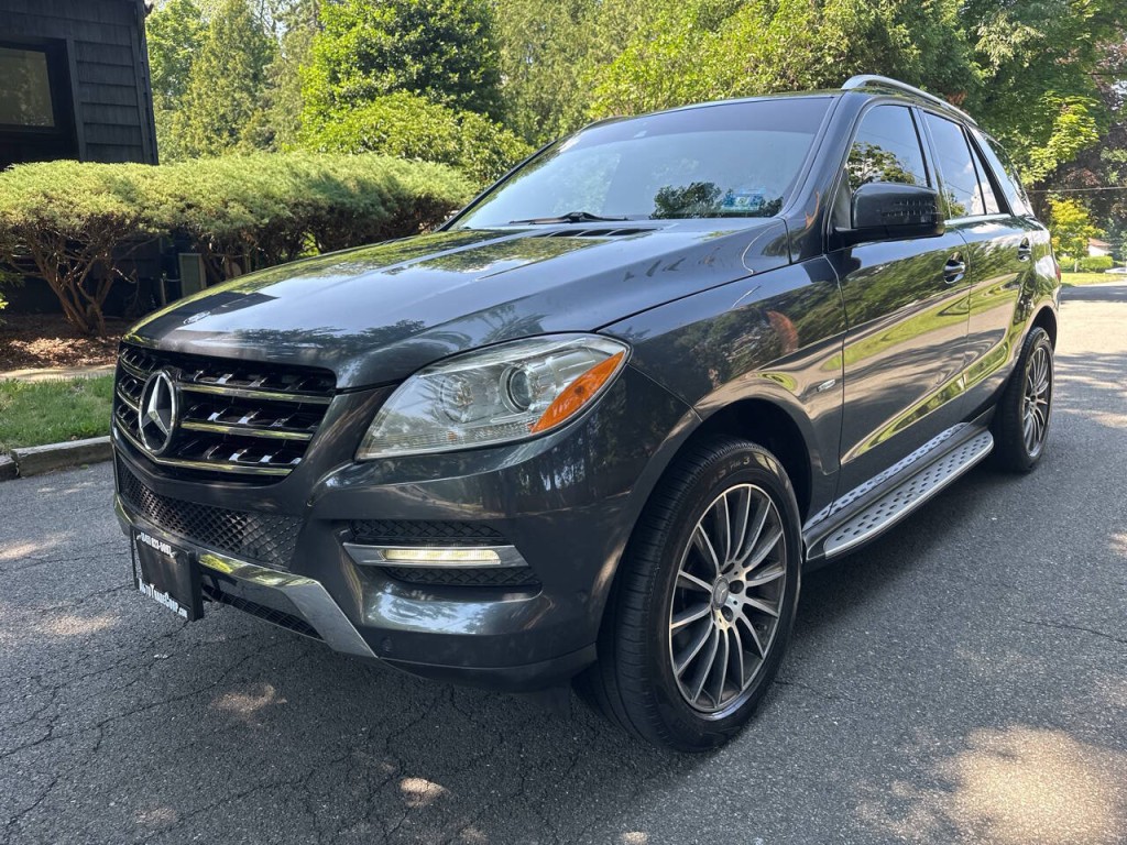 2012 Mercedes-Benz M-Class Image 8