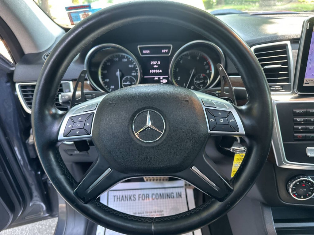 2012 Mercedes-Benz M-Class Image 11