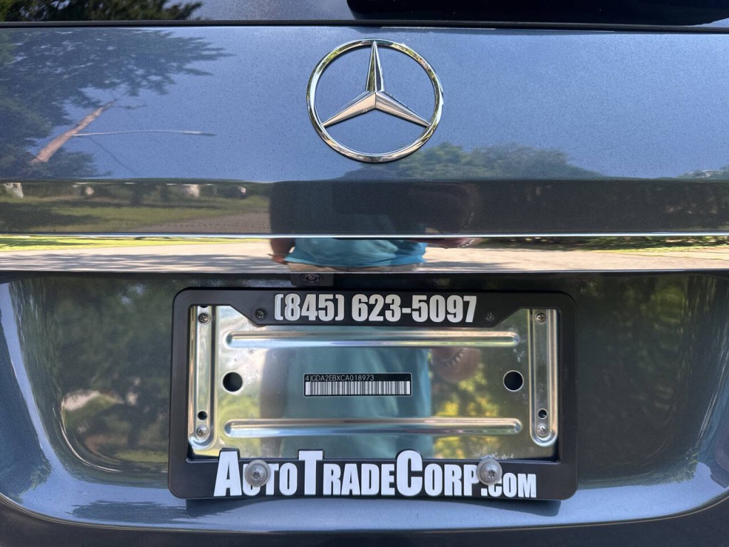 2012 Mercedes-Benz M-Class Image 32