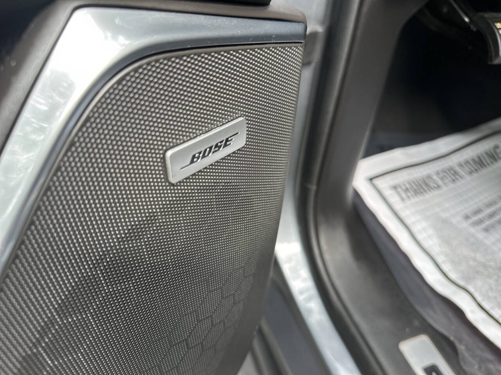 2019 Cadillac Escalade Image 19