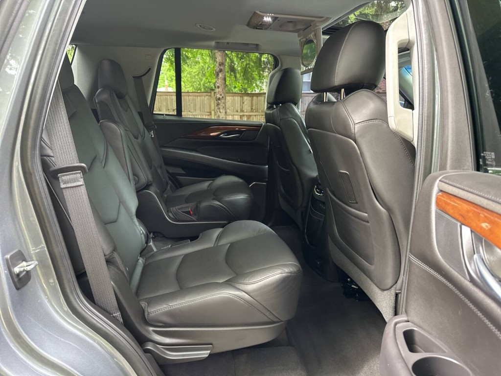 2019 Cadillac Escalade Image 28
