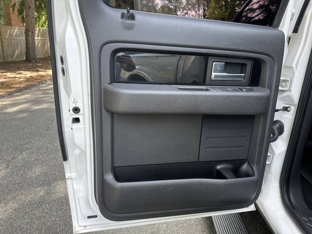 2012 Ford F-150 Image 24