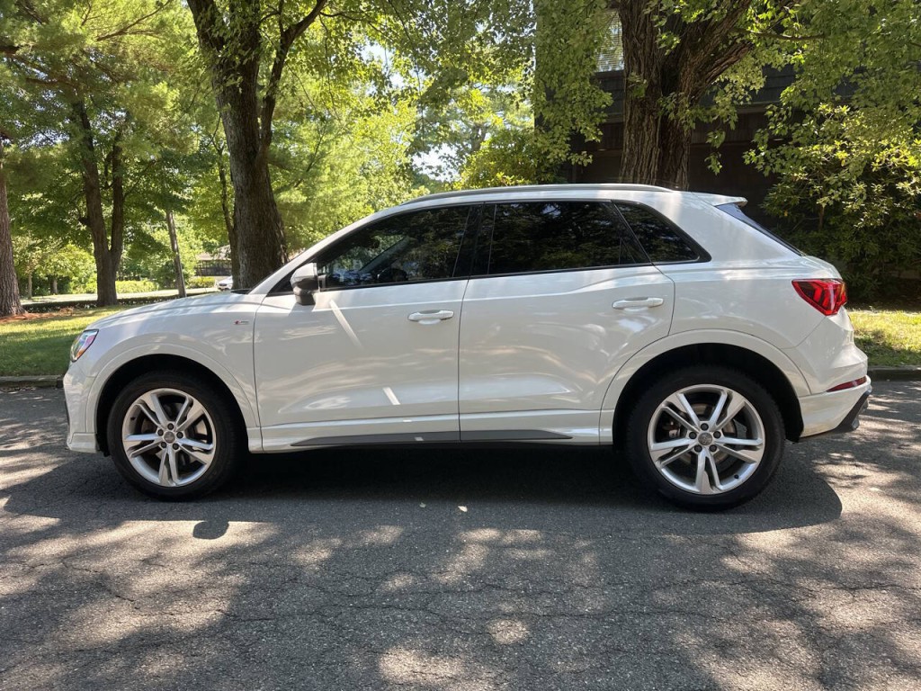 2020 Audi Q3 Image 7