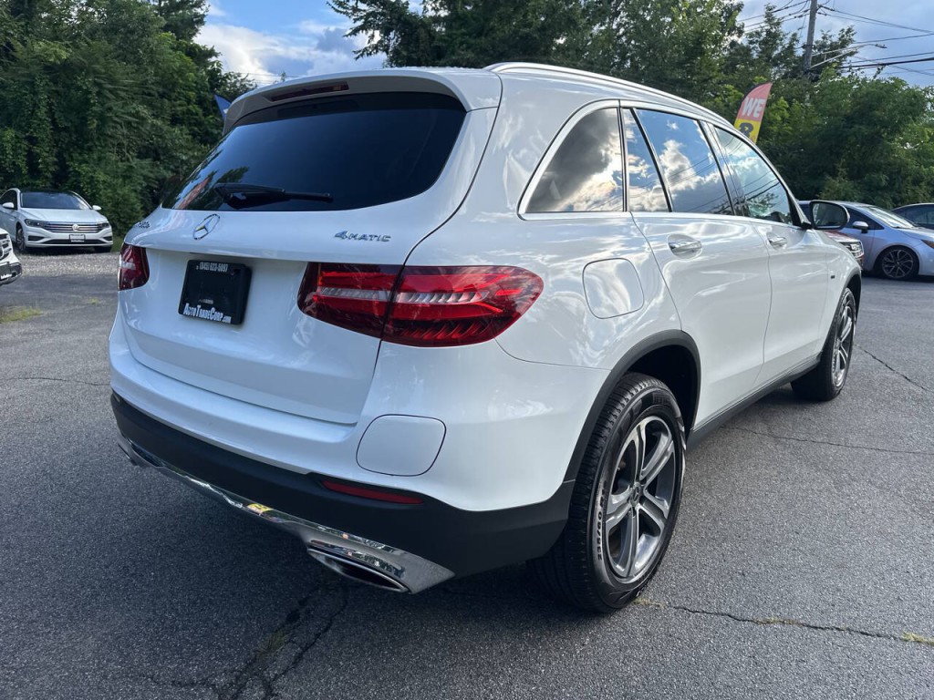 2019 Mercedes-Benz GLC-Class Image 4