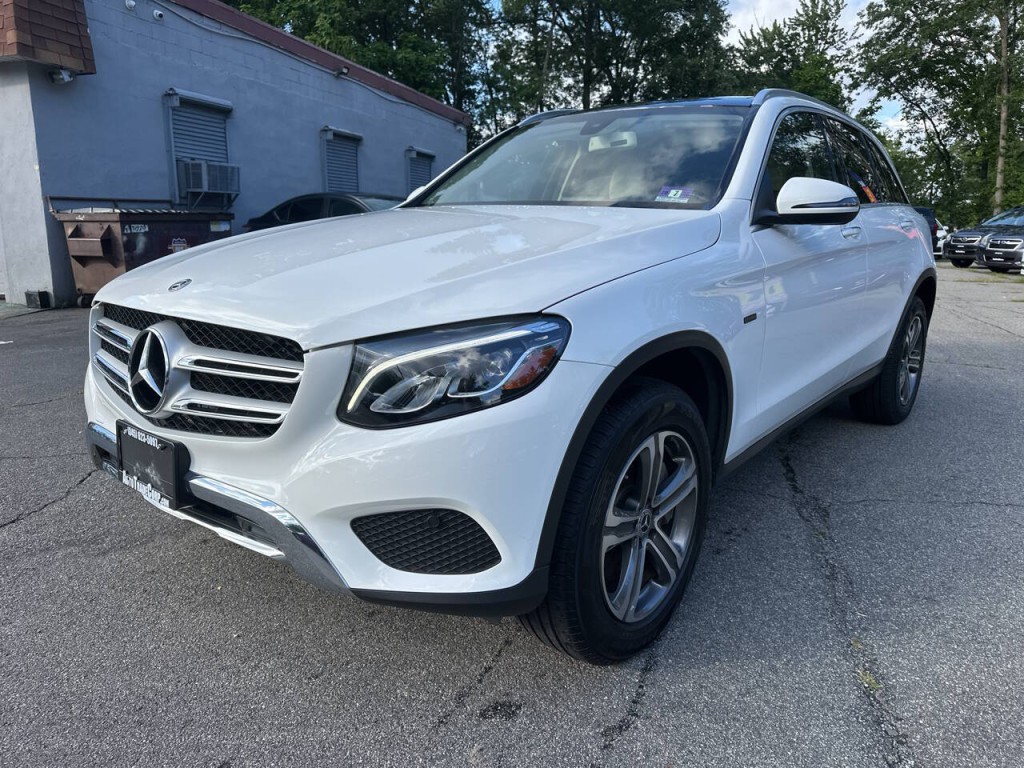 2019 Mercedes-Benz GLC-Class Image 8