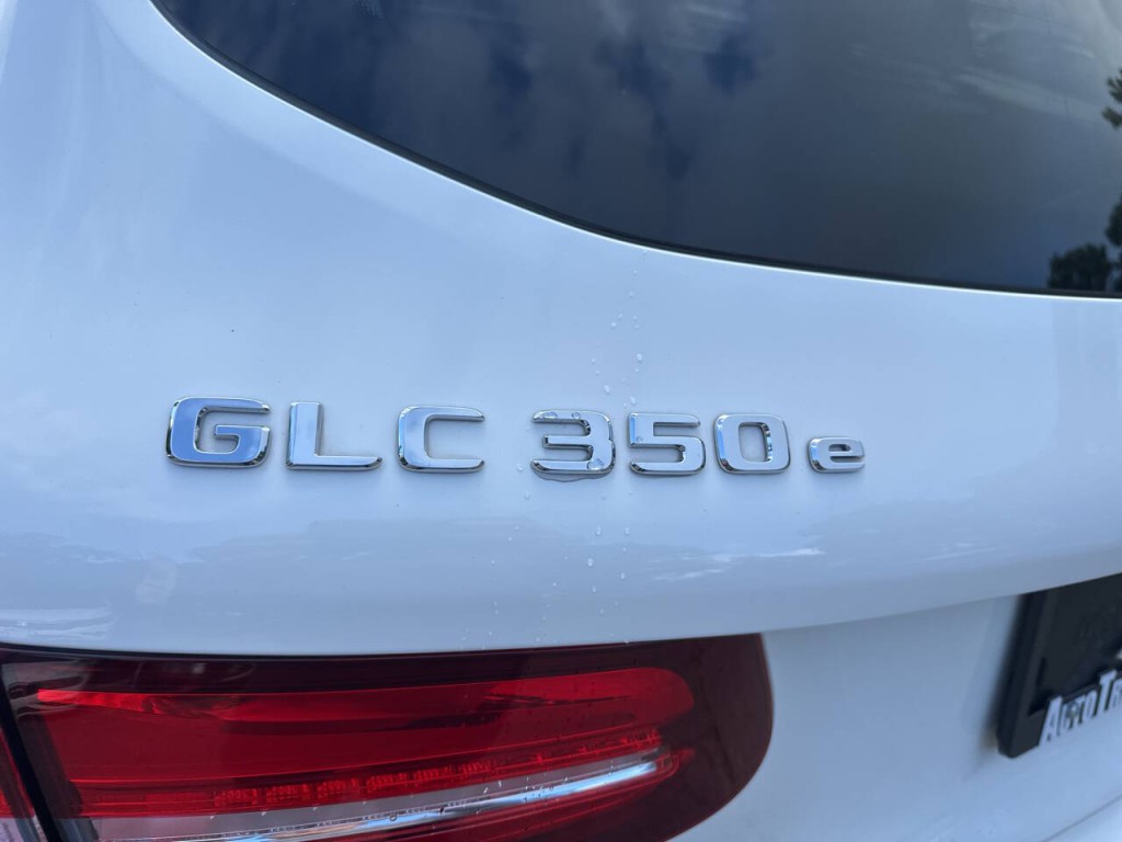 2019 Mercedes-Benz GLC-Class Image 31
