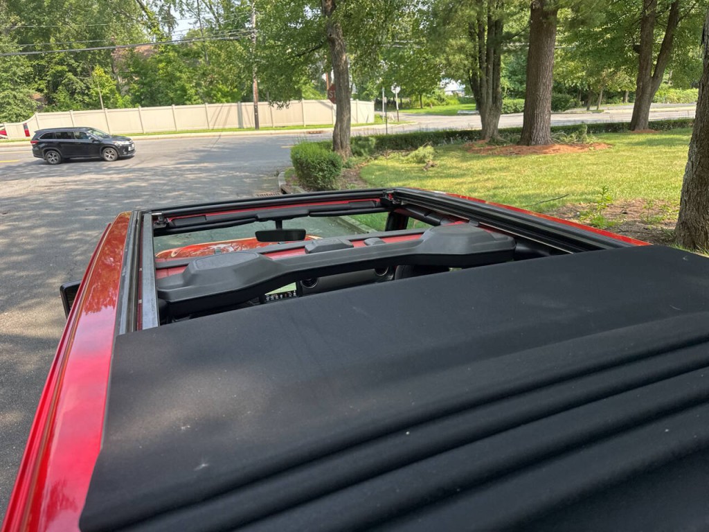 2020 Jeep Wrangler Unlimited Image 35