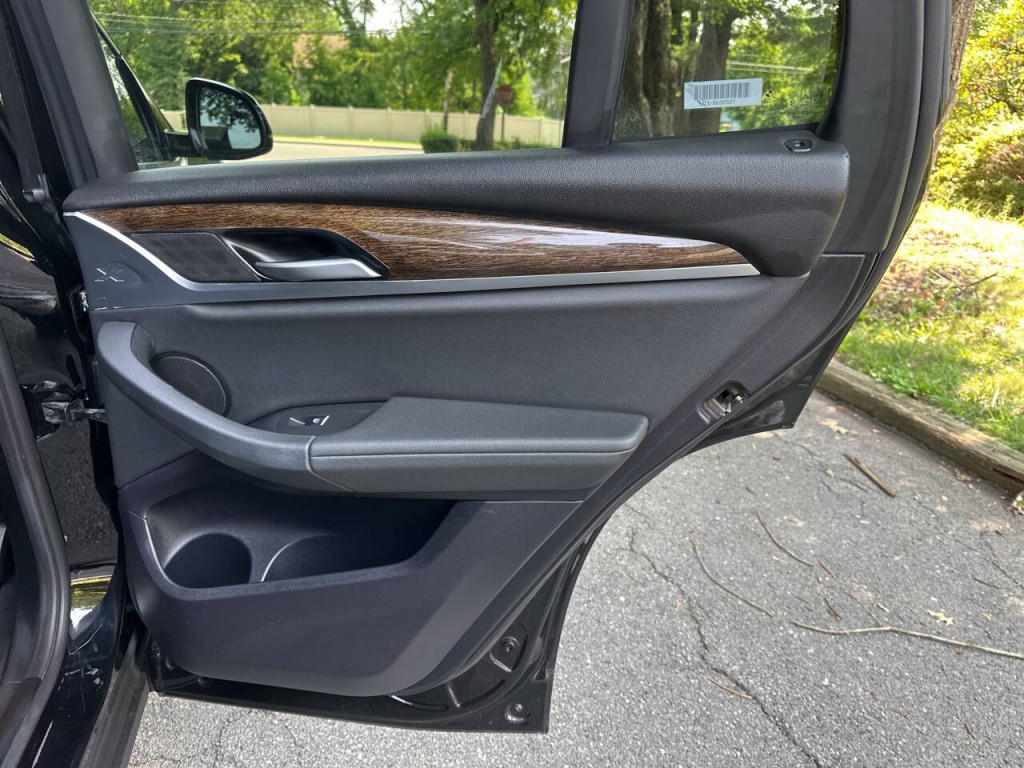 2019 BMW X3 Image 24