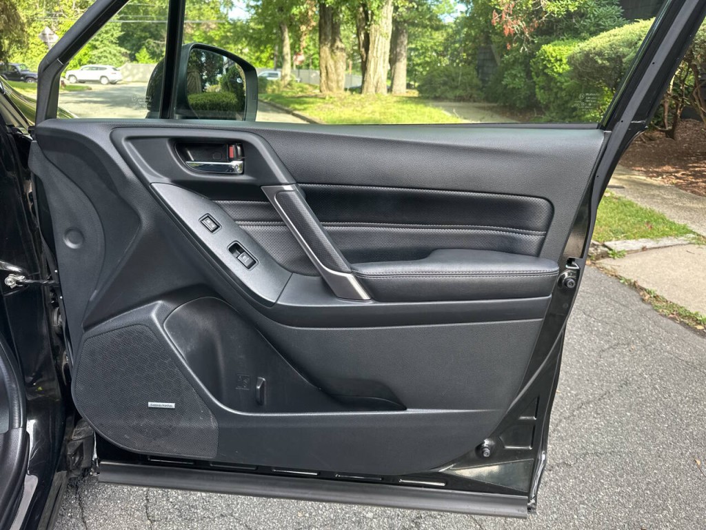 2018 Subaru Forester Image 23