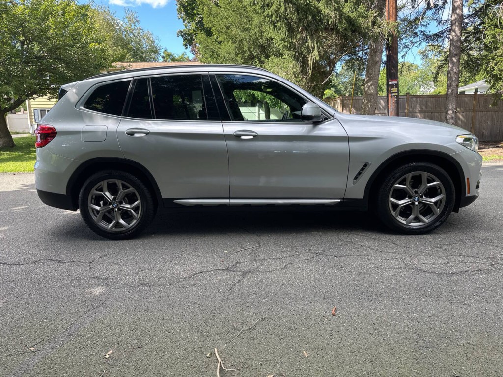 2021 BMW X3 Image 3