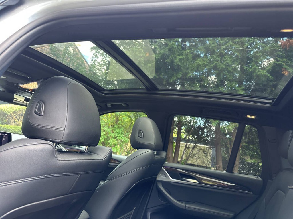 2021 BMW X3 Image 21