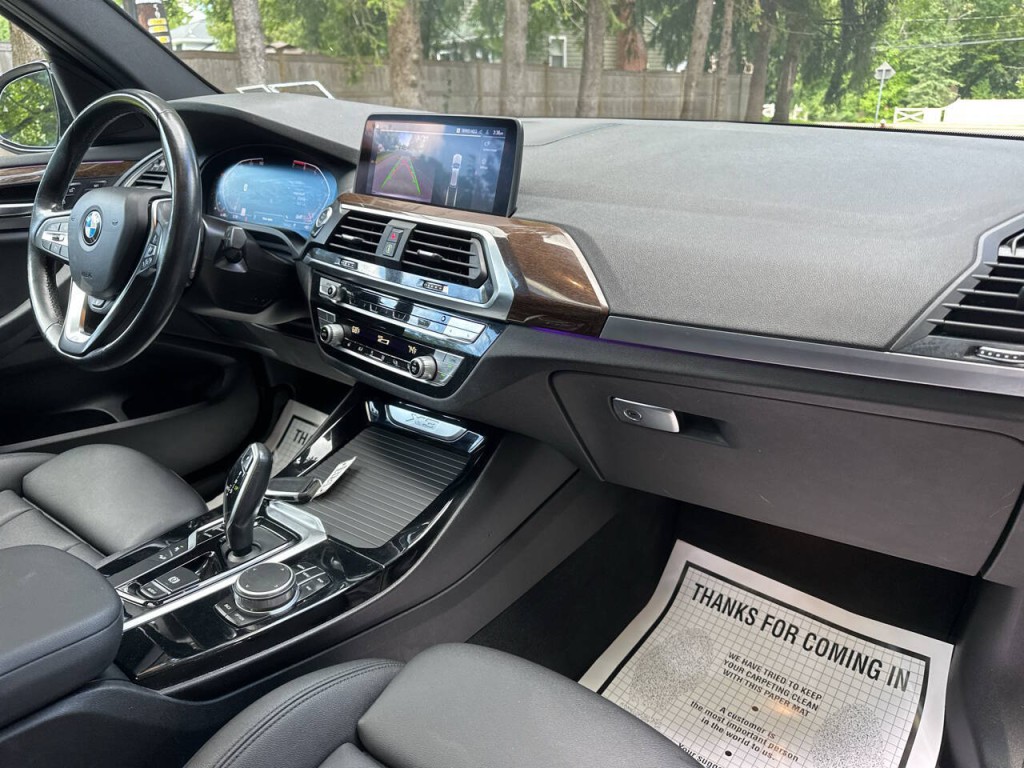 2021 BMW X3 Image 25