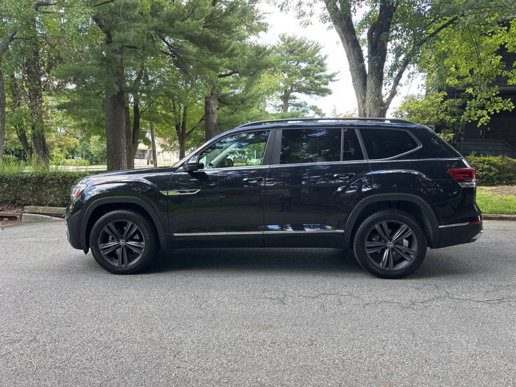 2021 Volkswagen Atlas Image 7