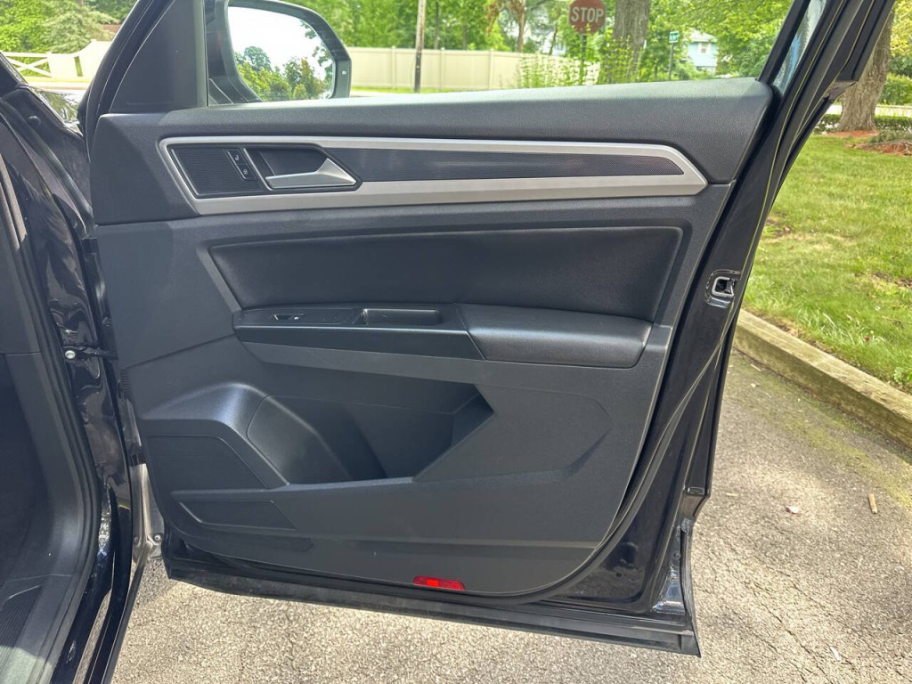 2021 Volkswagen Atlas Image 23