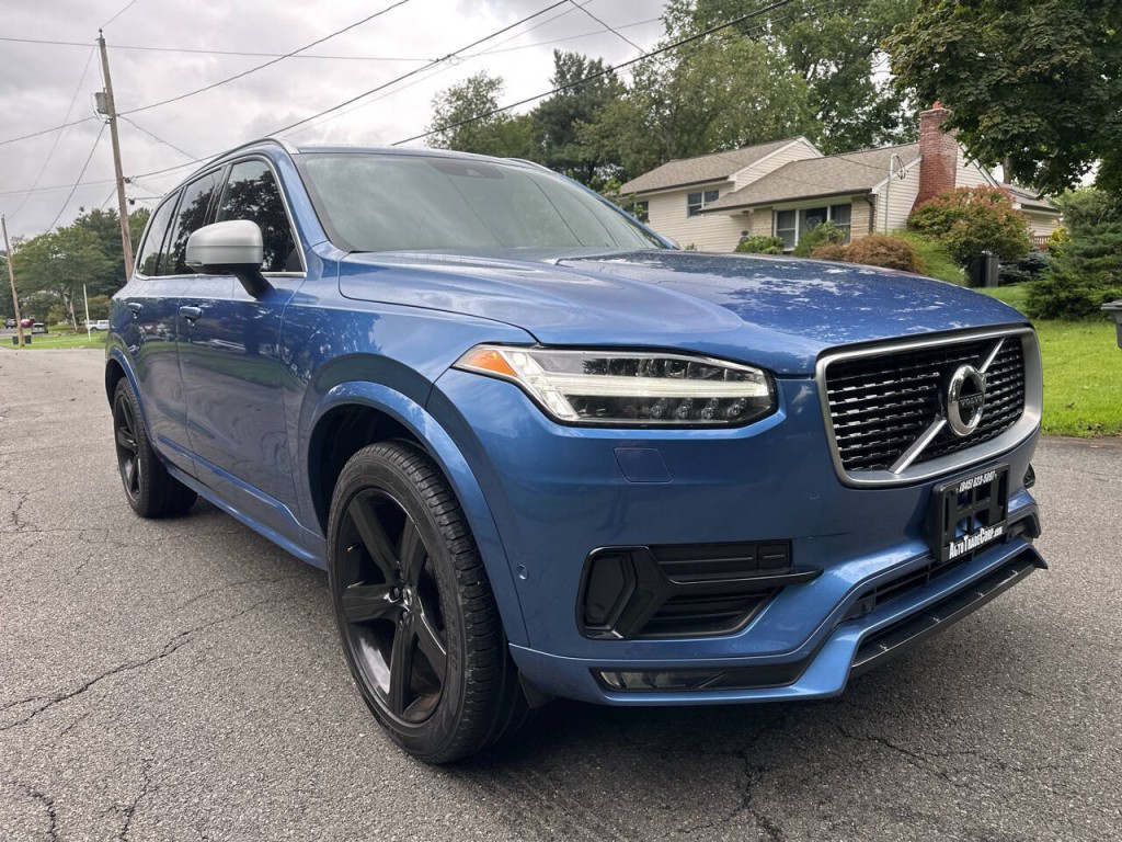 2019 Volvo XC90 Image 2