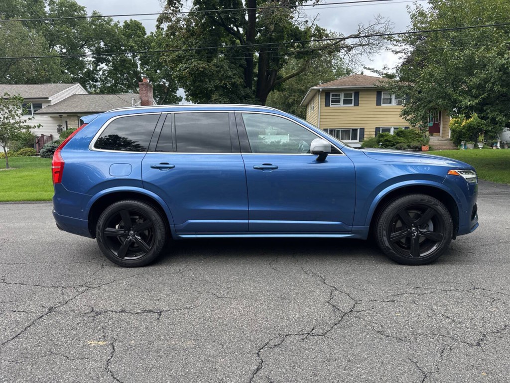 2019 Volvo XC90 Image 3