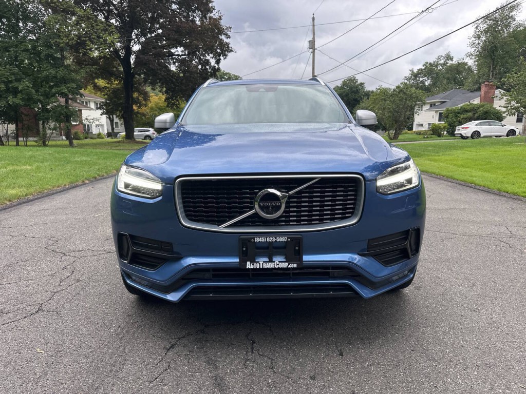 2019 Volvo XC90 Image 9