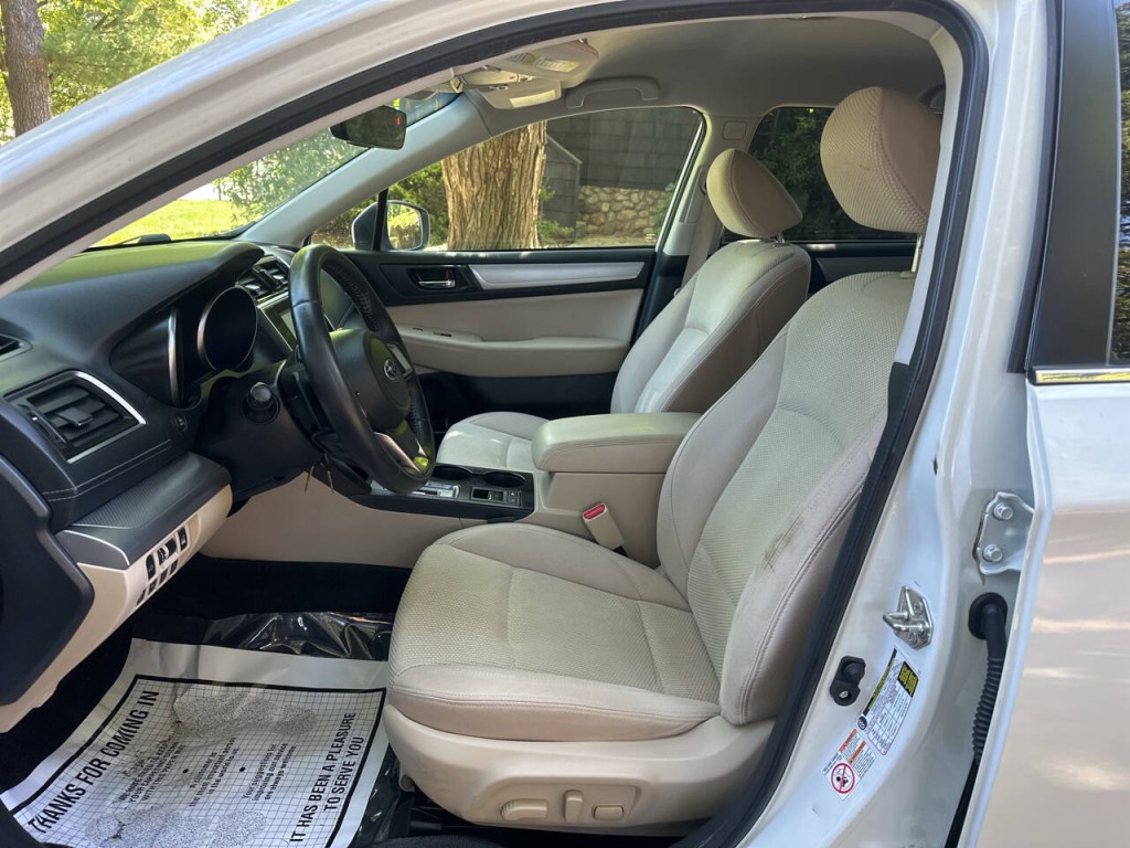2019 Subaru Outback Image 11