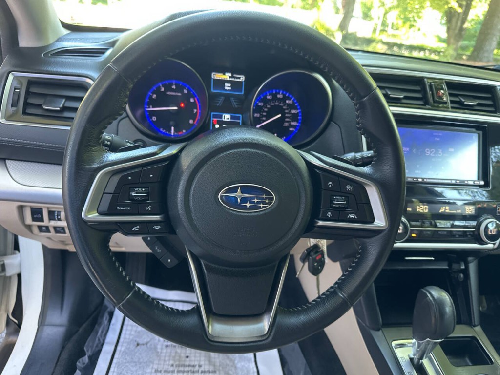 2019 Subaru Outback Image 12