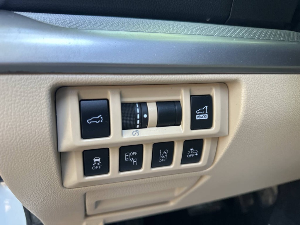 2019 Subaru Outback Image 17