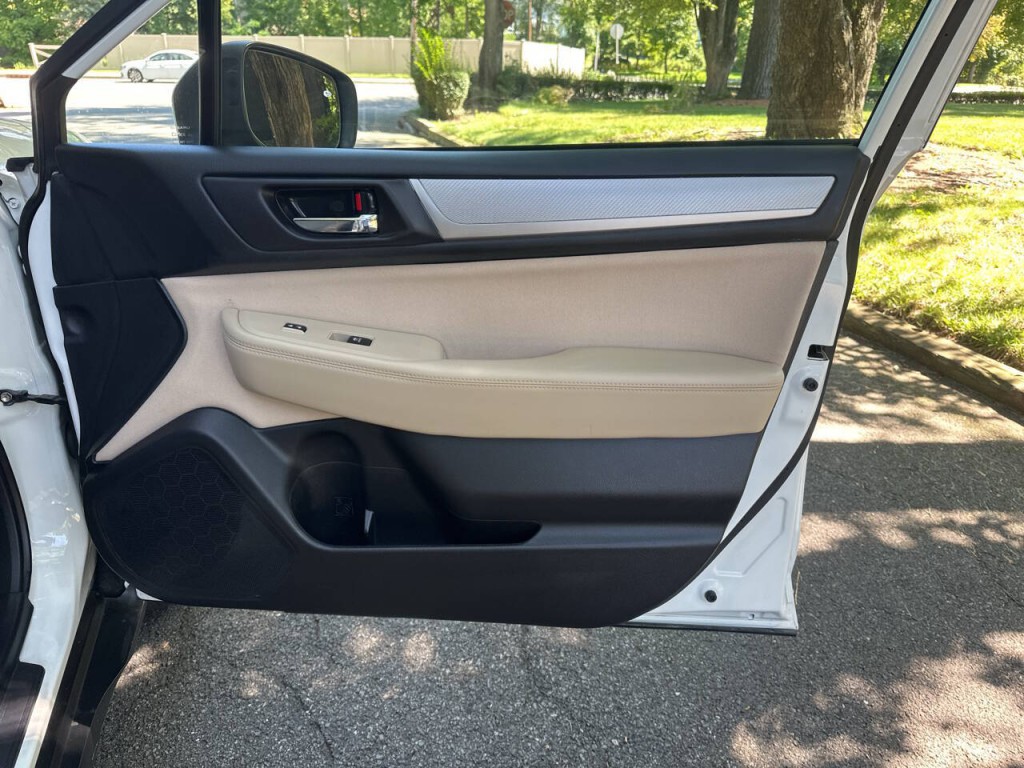 2019 Subaru Outback Image 23