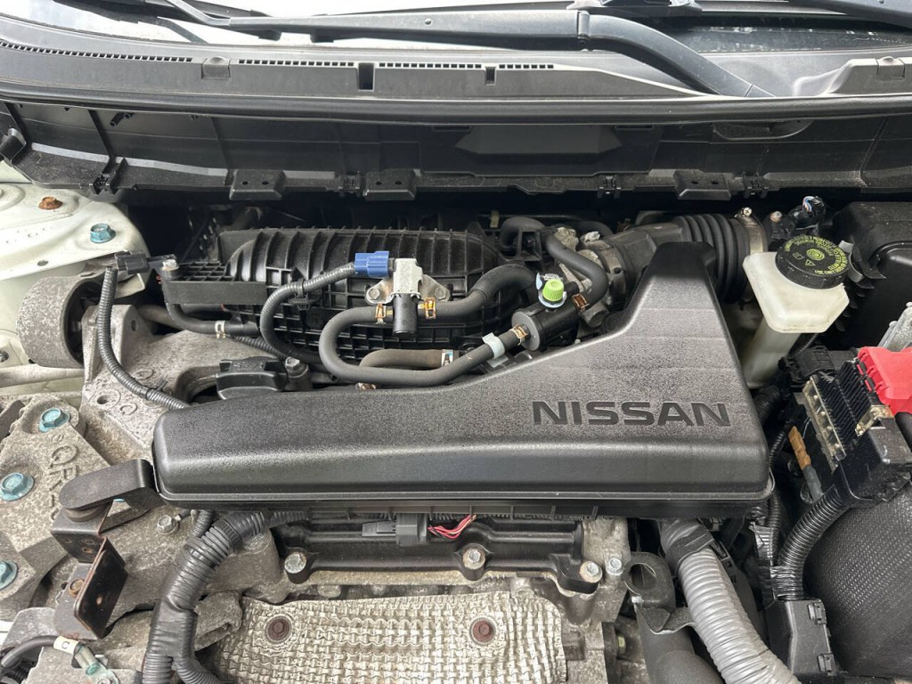 2018 Nissan Rogue Image 30