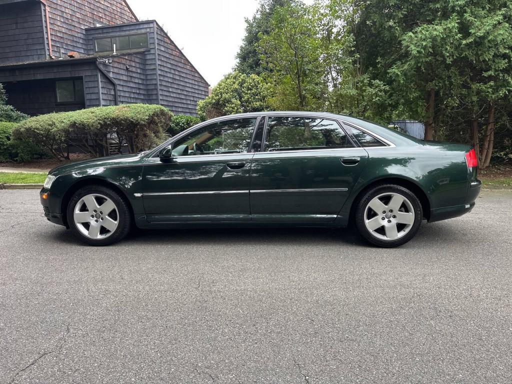 2004 Audi A8 Image 7