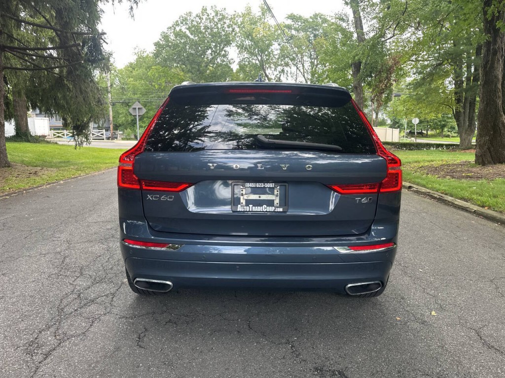 2021 Volvo XC60 Image 5