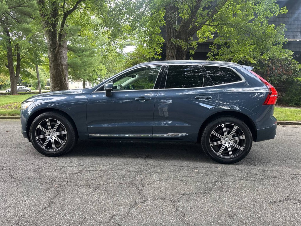 2021 Volvo XC60 Image 7
