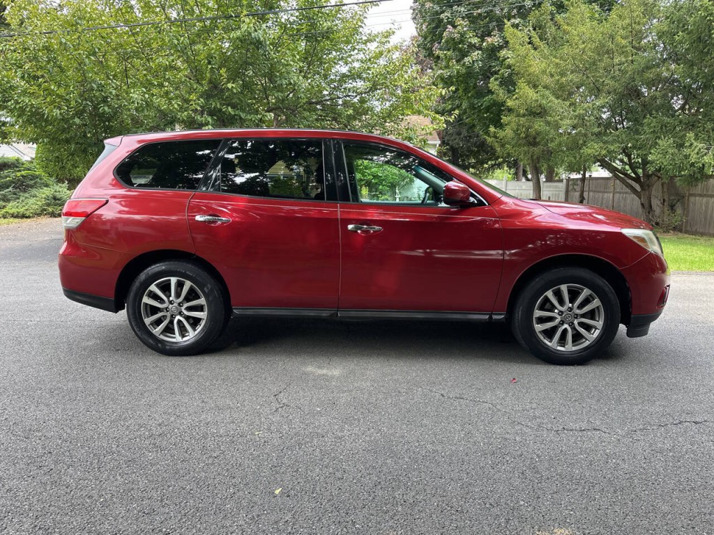 2013 Nissan Pathfinder Image 3