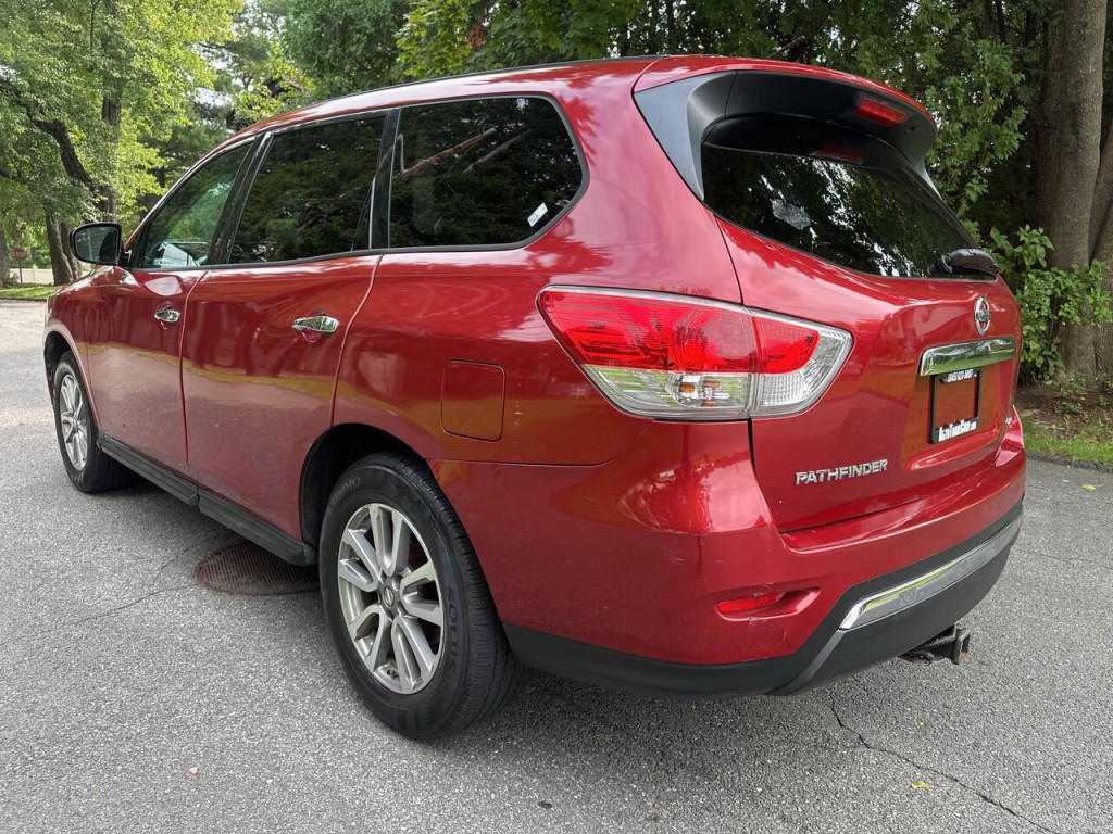 2013 Nissan Pathfinder Image 6